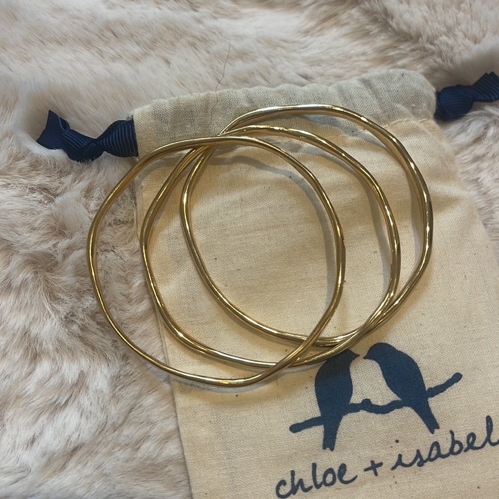 CHLOE + ISABEL Gold Bangle SET - Picture 2 of 2